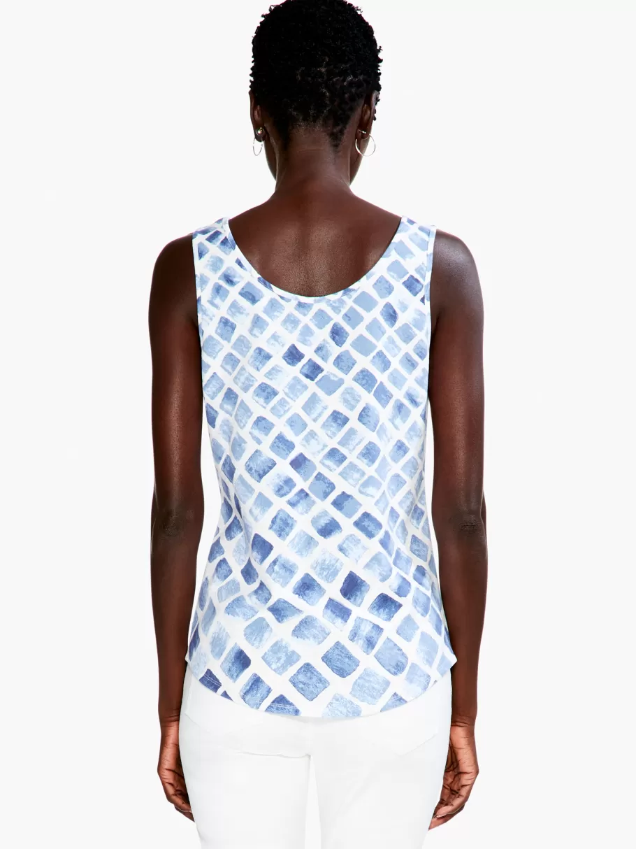 stonefall_shirt_tail_perfect_tank_2.webp NIC+ZOE Stonefall Shirt Tail Perfect Tank^Women Knit Tops + Tees